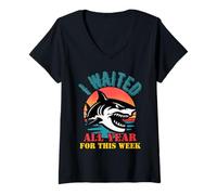 Mujer I Waited All Year For This Week Retro Shark Lover Ocean Camiseta Cuello V