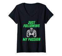 Mujer Just Following My Passion Career Esports Streamer FPS Gamer Camiseta Cuello V