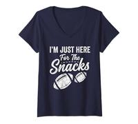 Mujer Just Here for The Snacks Fútbol Americano Divertido Mujeres Niños Camiseta Cuello V