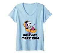 Mujer Just One More Row Funny Knitting Knitters Crochet Crochet Camiseta Cuello V
