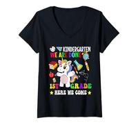 Mujer Kindergarten We Are Done 1er Grado Here We Come Cute Unicorn Camiseta Cuello V