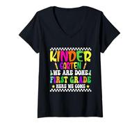 Mujer Kindergarten We Are Done 1er Grado Here We Come Lindo unicornio Camiseta Cuello V