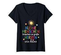 Mujer Las personas pequeñas necesitan un regalo educadora de corazones tan grandes Camiseta Cuello V