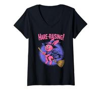 Mujer Liebre criando conejitos Rosados, Bruja en Escoba, Lindo Halloween Camiseta Cuello V