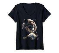 Mujer Lindo Panda Sosteniendo Luna Llena Luz De La Luna Estética Animal Arte Camiseta Cuello V