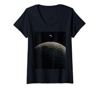 Mujer Luna Cráter Campo con Tierra Pequeña Escena Oscuridad Mínima Camiseta Cuello V