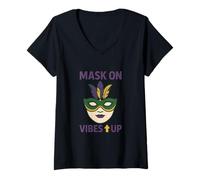 Mujer Máscara en Vibes Up Mardi Gras Celebration Design Camiseta Cuello V