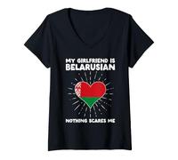Mujer Mi Novia es bielorrusa Nada me Asusta Bielorrusia Corazón Camiseta Cuello V