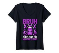 Mujer Military Child Month Raccoon, Purple Up for Military Kids Camiseta Cuello V