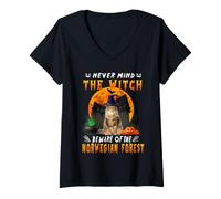 Mujer Never Mind The Witch Beware of Norwegian Forest Halloween Camiseta Cuello V