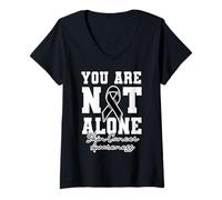 Mujer No estás solo Concientización sobre el cáncer de piel Lucha contra el melanoma Camiseta Cuello V