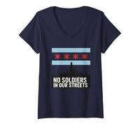 Mujer No Hay Soldados en Nuestras Calles Chicago Flag Skyline Camiseta Cuello V