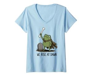 Mujer Nos levantamos al Amanecer Temporada Espeluznante Rana Meme Zombie Halloween Camiseta Cuello V