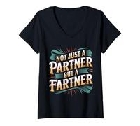 Mujer Not Just A Partner But A Fartner Couple Fart Jokes - Camiseta Cuello V