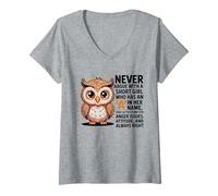 Mujer Nunca discutas con una Chica Corta Que Tiene una A, Bonito diseño de búho Camiseta Cuello V