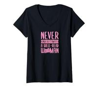 Mujer Nunca Subestimes a una Mujer Bien leída Alfabetización Feminista Camiseta Cuello V