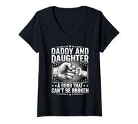 Mujer Papá e Hija Un vínculo Que no se Puede Romper Día del Padre Camiseta Cuello V