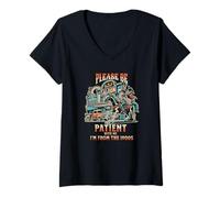 Mujer Please Be Patient with Me I'm from The 1900s Funny Camiseta Cuello V