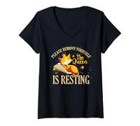 Mujer Please remove yourself the queen is resting Camiseta Cuello V