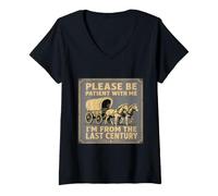 Mujer por Favor, Ten Paciencia Conmigo, Soy del Siglo Pasado Camiseta Cuello V