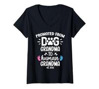 Mujer Promoted from Dog Grandma to Human Grandma EST 2026 New Nana Camiseta Cuello V