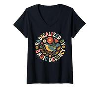Mujer Radicalizado por Basic Decency Retro Bird Peace Women Camiseta Cuello V