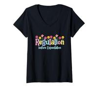 Mujer Regulation Before Expectation | ABA Therapist Teacher SPED Camiseta Cuello V