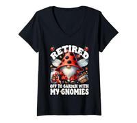 Mujer Retired Gnome For Women Ladybug Mom Funny Retirement Saying Camiseta Cuello V