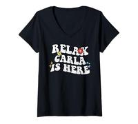 Mujer Retro Groovy Relax Carla Is Here Funny Nombre del Día de la Madre Camiseta Cuello V