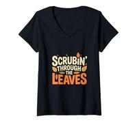 Mujer Scrubin' Through the Leaves Pumpkin Spice Nurse Camiseta Cuello V