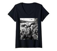 Mujer Selfie de criptids ovni del Monstruo del Lago Ness, alienígena de Bigfoot Camiseta Cuello V