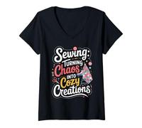 Mujer Sewing Turning Chaos into Cozy Creations Camiseta Cuello V