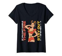 Mujer Si no puede manejar el fuego, mantente fuera de mi camino. Camiseta Cuello V