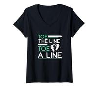 Mujer Solo un podólogo tratando de seguir la línea Podólogos divertidos Camiseta Cuello V