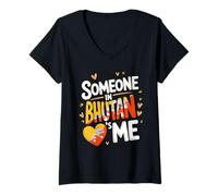 Mujer Someone In Bhutan Loves Me Heart Flag Pride Camiseta Cuello V