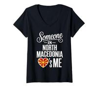 Mujer Someone In North Macedonia Loves Me Heart Flag Camiseta Cuello V