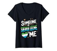 Mujer Someone In Sierra Leone Loves Me Heart Flag Pride Camiseta Cuello V