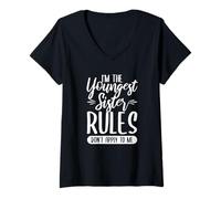 Mujer Soy la hermana menor, las reglas no se aplican a mí Camiseta Cuello V