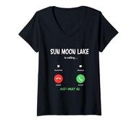 Mujer Sun Moon Lake está Llamando y Debo IR a Taiwán Viajando Camiseta Cuello V