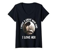 Mujer Tengo una gran mamá y amo a su conmovedora madre bebé Camiseta Cuello V