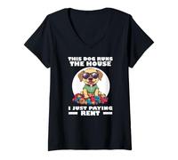 Mujer THIS DOG RUNS THE HOUSE I JUST PAYING RENT Camiseta Cuello V