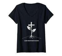 Mujer Un hombre cosecha lo que siembra la lección de vida de karma Camiseta Cuello V