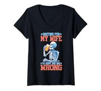 Mujer Waiting For My Wife To Admit She Was Wrong Camiseta Cuello V