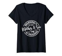 Mujer Warning Mother Son Trip In Progress 2026 Funny Trip with Mom Camiseta Cuello V