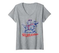 Mujer We Ride At Dawn Frog T Rex Dinosaurio Divertido Camiseta Cuello V