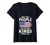 Mujer We The People Rejecting Kings Since 1776 Bandera Americana Camiseta Cuello V