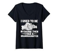 Mujer Yo solía Estar a Cargo Entonces tenía una Nieta Abuelo Camiseta Cuello V