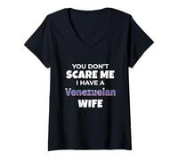 Mujer You Don't Scare Me Esposa Venezolana Amor Apoyo Camiseta Cuello V