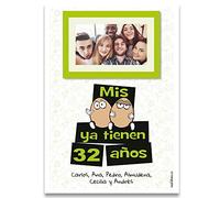 mundohuevo Regalo tarjeta lamina de felicitacion personalizada con foto y texto, Mis huevos ya tienen… años. Añade la foto y el texto que tu quieras. Tamaño A-4
