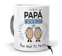 mundohuevo Taza Personalizada con Texto. Regalo Original Dia del Padre. A Papa no se le tocan los Huevos con Nombres.